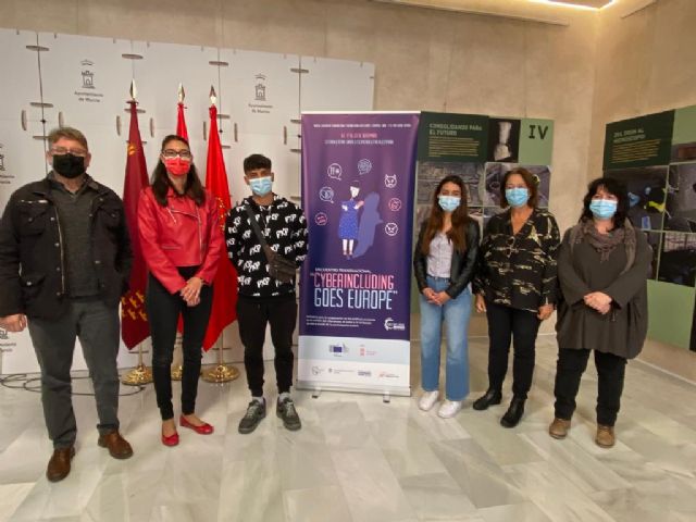 Murcia acoge el primer encuentro del proyecto europeo centrado en analizar y combatir el ciberacoso entre los jóvenes - 2, Foto 2