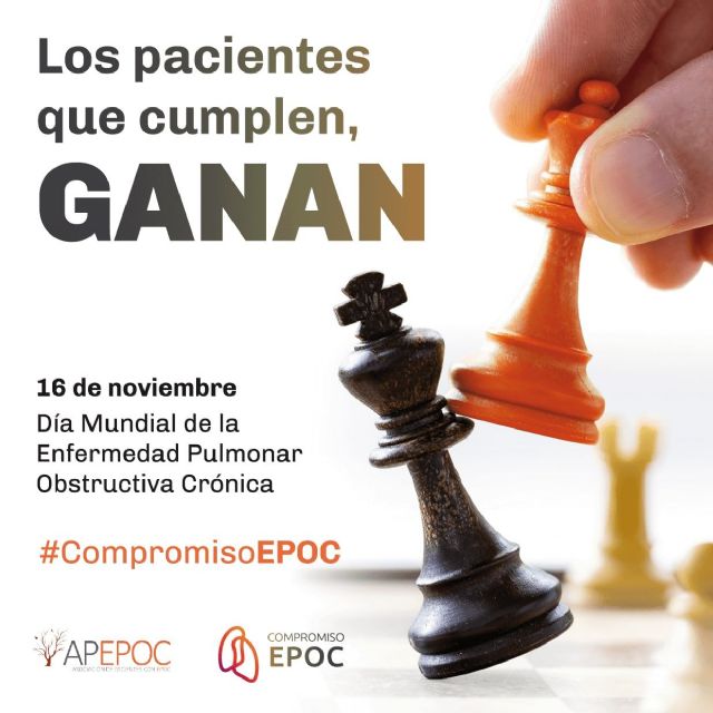 Águilas se ilumina de naranja con motivo del Día Mundial de la EPOC - 1, Foto 1