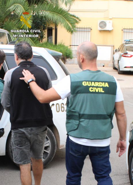 La Guardia Civil detiene en Cartagena al presunto autor de una decena de robos en viviendas - 2, Foto 2