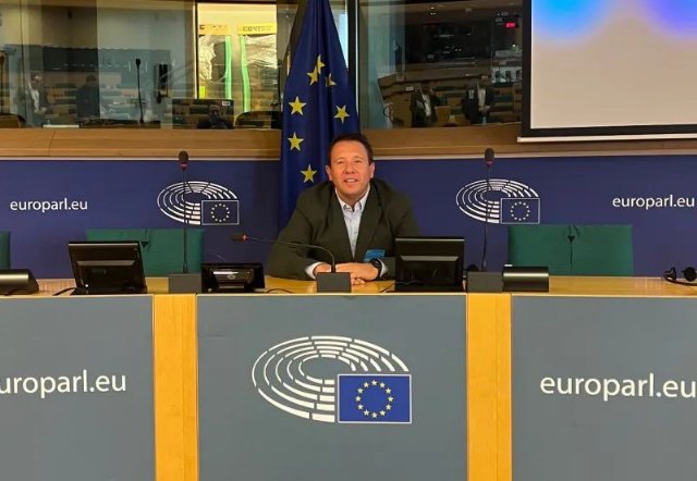 El alcalde de Mula pone en valor el patrimonio cultural de Mula en el Parlamento Europeo - 2, Foto 2