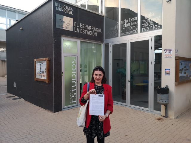 Exigen la reapertura de la biblioteca del Esparragal - 1, Foto 1