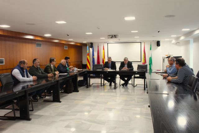 El presidente de la CHS mantiene una reunión con la Plataforma del Sureste Contra la Manipulación del Clima - 1, Foto 1