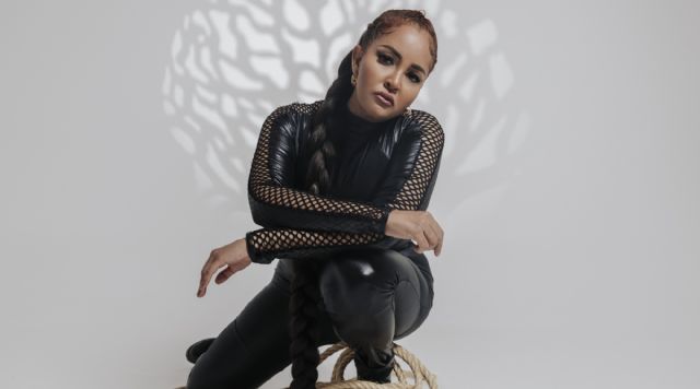 Amneliz arrasa en los Glamour Music Awards y enciende su nueva era con “Too Much Woman en el Barrio” - 5, Foto 5