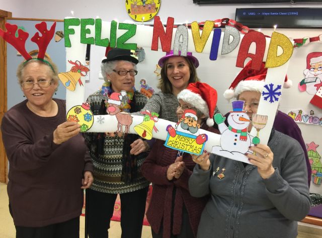 Derechos Sociales mejora la calidad de atención a las personas usuarias de los centros de estancias diurnas municipales - 1, Foto 1