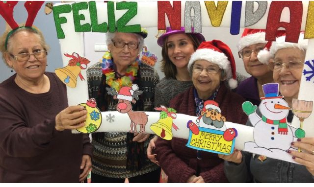 Derechos Sociales mejora la calidad de atención a las personas usuarias de los centros de estancias diurnas municipales - 2, Foto 2