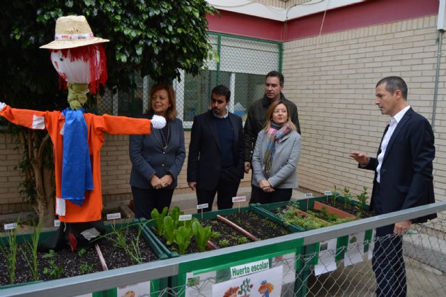 Los niños del colegio Cervantes se divierten con un taller de dulces navideños - 5, Foto 5