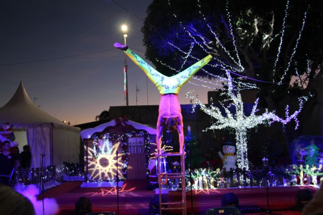 Papa Noel llega a San Pedro del Pinatar para recibir las cartas de los más pequeños en el Poblado de Navidad - 4, Foto 4