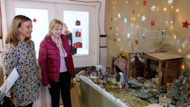 Jesús Abandonado inaugura su tradicional Belén navideño - 1, Foto 1