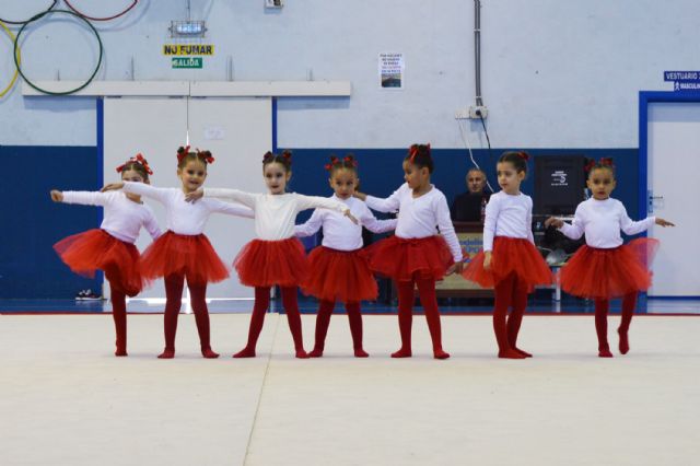 La gimnasia rítmica brilla en la Navidad de Las Torres de Cotillas - 5, Foto 5