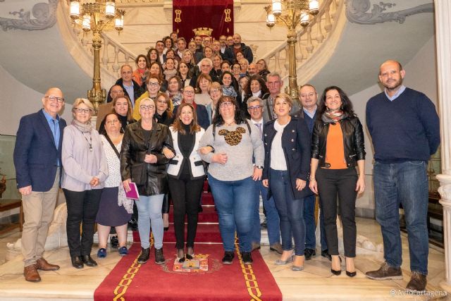 El Ayuntamiento firma el acuerdo de colaboración para la prevención de la exclusión social en Lo Campano y en Los Mateos - 1, Foto 1