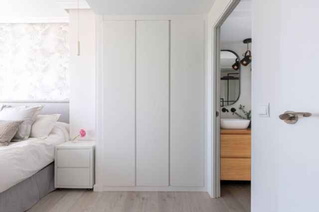 Crea Spacios incorpora la grifería negro mate de TRES en un baño para compartir en pareja - 2, Foto 2