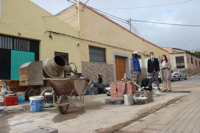 La Comunidad acondiciona un grupo de viviendas sociales de Yecla para acoger a familias de la localidad - 1, Foto 1