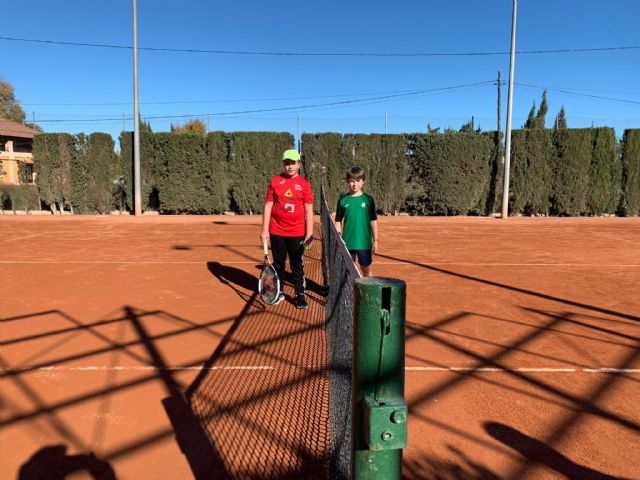 Victoria en las dos primeras jornadas de liga regional interescuelas por el equipo del Club de Tenis Totana, Foto 6