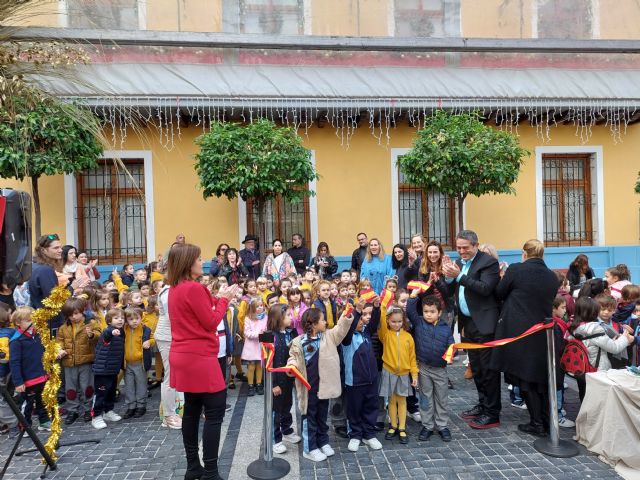 Más de 400 escolares de Educación Infantil participan en la inauguración del Belén Municipal de Alcantarilla - 2, Foto 2