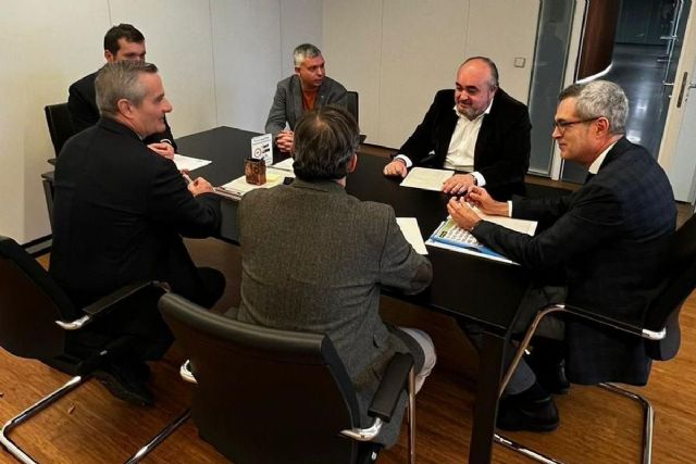 Cartagena presenta el proyecto para el Observatorio de Criminología Vial al fiscal de Seguridad Vial - 1, Foto 1