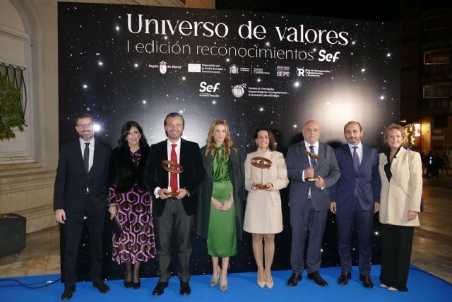 La ADLE, reconocida por su compromiso con la mejora del empleo y la formación - 1, Foto 1