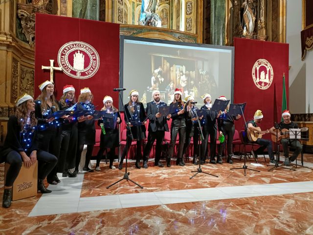 La UCAM celebra la llegada de la Navidad con su tradicional concurso de villancicos - 2, Foto 2