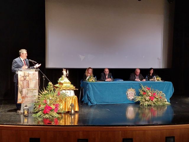 Pregón de Navidad de la Cofradía de Nuestro Señor Jesucristo Resucitado - 2, Foto 2