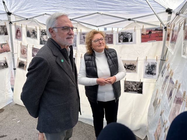 Este fin de semana vuelve el mercadillo navideño a Roldán - 2, Foto 2