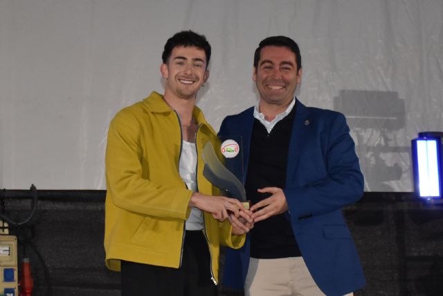 El cantante Patrick Bel, el centro social de Mayores, el Bádminton Las Torres y Ginés González, los Torreños del Año 2024 - 1, Foto 1