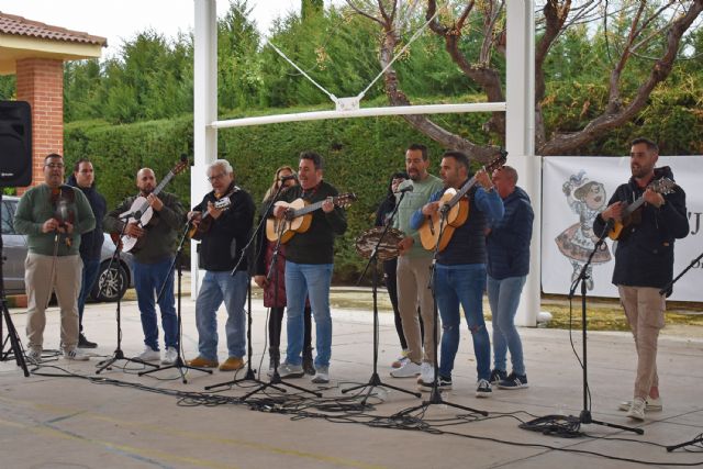 La lluvia no puede con la música y el baile tradicionales del 30&deg; Encuentro de Cuadrillas José López Asensio - 3, Foto 3