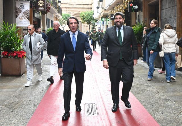 López Miras: La crisis institucional creada por la corrupción del PSOE da alas a los populismos - 2, Foto 2