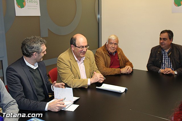 El Secretario General regional y varios diputados y dirigentes de Podemos de Murcia se reunen con el Presidente y directivos de CEBAG - 4