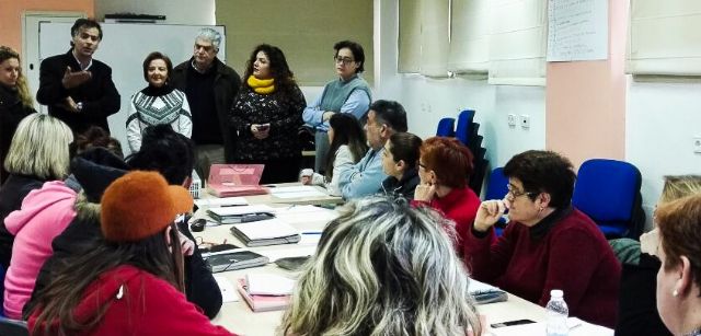 Servicios Sociales pone en marcha un programa de formación para personas en riesgo de exclusión social - 1, Foto 1