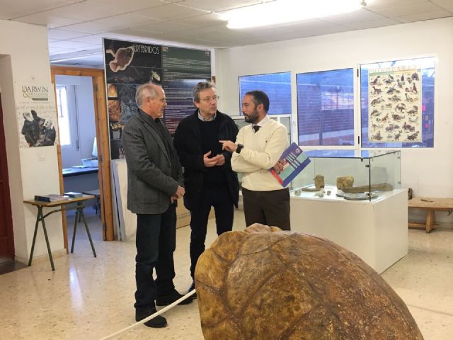 'Mi ciudad enseña' da a conocer a los escolares la importancia de la paleontología y mineralogía en nuestra Región - 2, Foto 2
