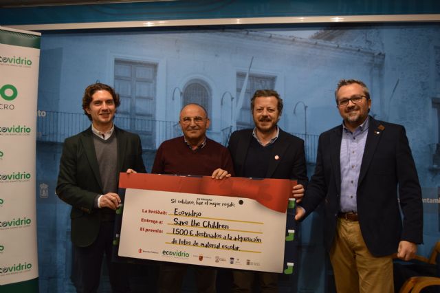 Bullas, Cieza y Yecla consiguen superar el reto propuesto en la campaña de Ecovidrio 'Sé solidario, haz el mejor reglo' - 2, Foto 2