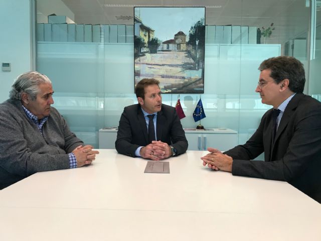 El Alcalde recibe al nuevo titular del Registro de la Propiedad de Torre-Pacheco, Joaquín Delgado Ramos - 3, Foto 3