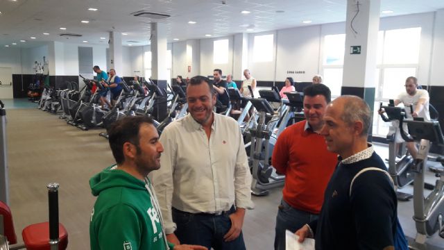 El Ayuntamiento mejora los horarios y precios del Complejo Deportivo Felipe VI - 1, Foto 1