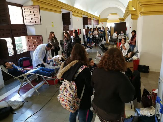 La comunidad universitaria de la UCAM, comprometida con la donación de sangre - 1, Foto 1
