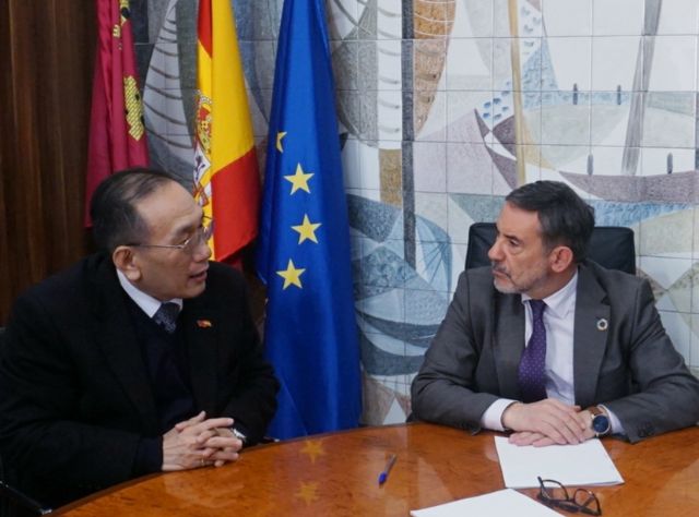 El delegado del Gobierno se reúne con el embajador de Taiwán para promover las exportaciones de productos de la Región al país asiático - 1, Foto 1