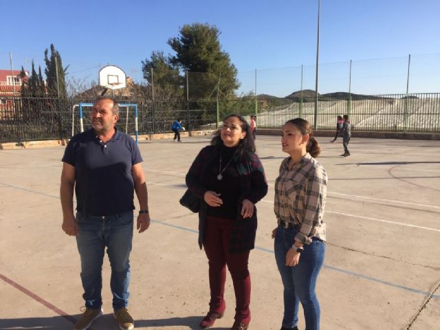 El Ayuntamiento de Lorca posibilita el uso de la pista polideportiva del colegio de Ramonete también en horario no escolar - 1, Foto 1