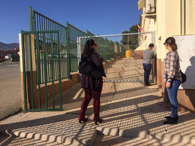 El Ayuntamiento de Lorca posibilita el uso de la pista polideportiva del colegio de Ramonete también en horario no escolar - 2, Foto 2