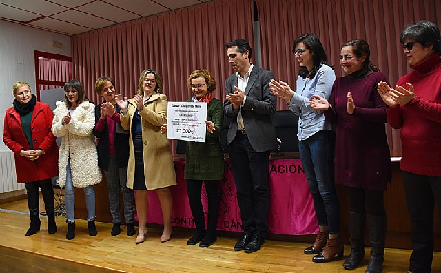El colectivo Calasparra se Mueve hace entrega 21.000€ a la investigación contra el cáncer - 1, Foto 1