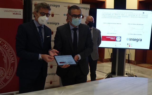 La Comunidad y la Universidad de Murcia crean la Cátedra Fundación Integra sobre Identidad y Derechos Digitales - 1, Foto 1