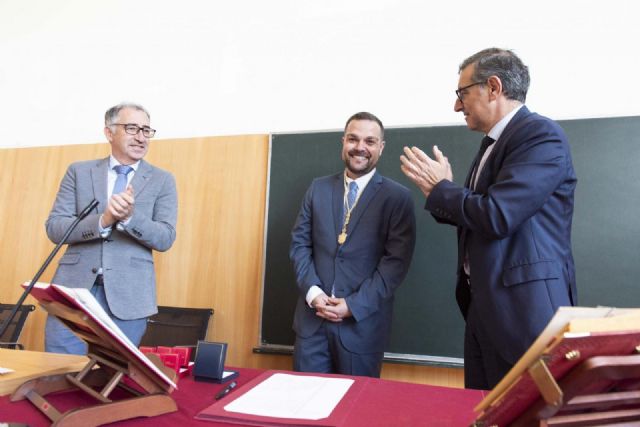 César Leal toma posesión como decano de la Facultad de Enfermería de la Universidad de Murcia - 3, Foto 3