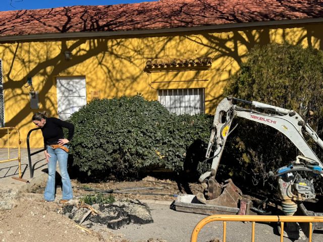 Finalizan las obras de mejora de la acometida de agua en la Asociación de Mujeres La Parroquia - 3, Foto 3