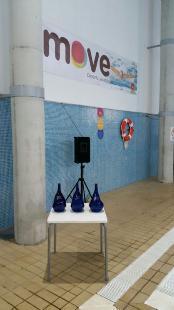 Deportes reconoce la labor solidaria de los nadadores totaneros que recorrieron el pasado verano las aguas del Estrecho de Gibraltar, Foto 7