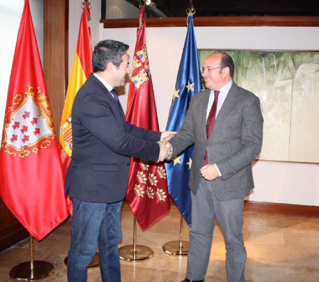 El presidente del Gobierno Regional se reúne con el alcalde de Alcantarilla - 1, Foto 1