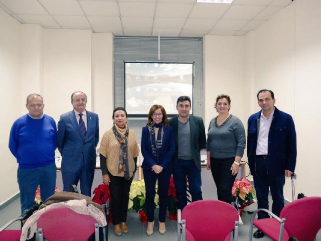 Estrategia Economica pregunta a las empresas industriales que profesionales necesitan para diseñar un Plan de Formacion - 1, Foto 1