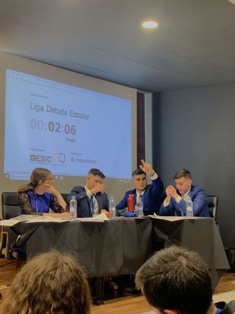 Virgen del Pasico queda finalista en el IV Torneo de Debate ESIC - 4, Foto 4