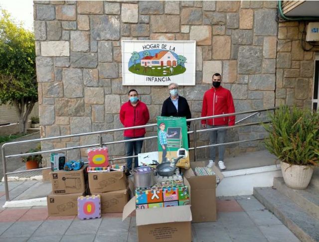 Embargosalobestia colabora con hogar de la infancia de cartagena realizando una donación de artículos de primera necesidad - 1, Foto 1