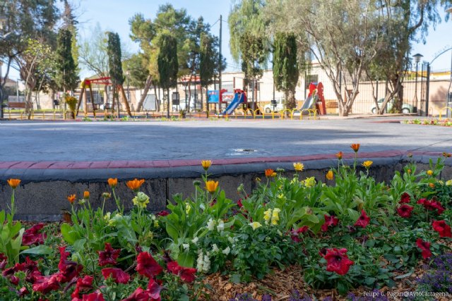 El emblemático parque Antoñares de Los Barreros renueva su imagen - 1, Foto 1