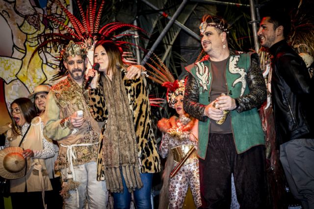 Lorenzo Sánchez se transforma en un espectacular rinoceronte en la Suelta de la Mussona - 1, Foto 1