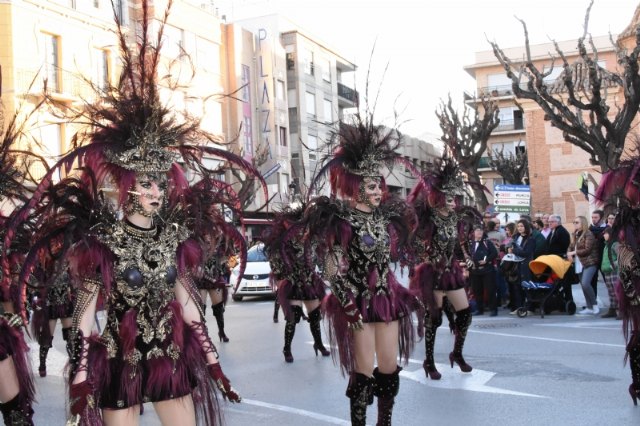 Once peñas locales participan mañana en el primer gran desfile del Carnaval de Totana, Foto 1