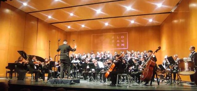 La pianista Caridad Galindo y la Coral Ars Nova embriagan a los asistentes a la apertura de Floración 2024 - 2, Foto 2