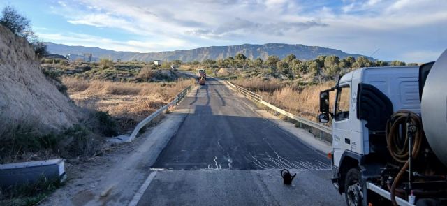 Fomento concluye la reparación del firme de la carretera de acceso al polígono industrial de Alhama de Murcia - 3, Foto 3